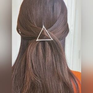 Minimalist Alloy Silver Tone Triangle Hair Clip